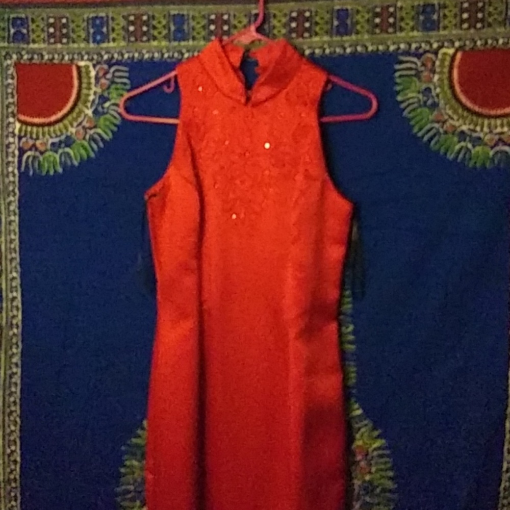 Long Red Silk evening dress